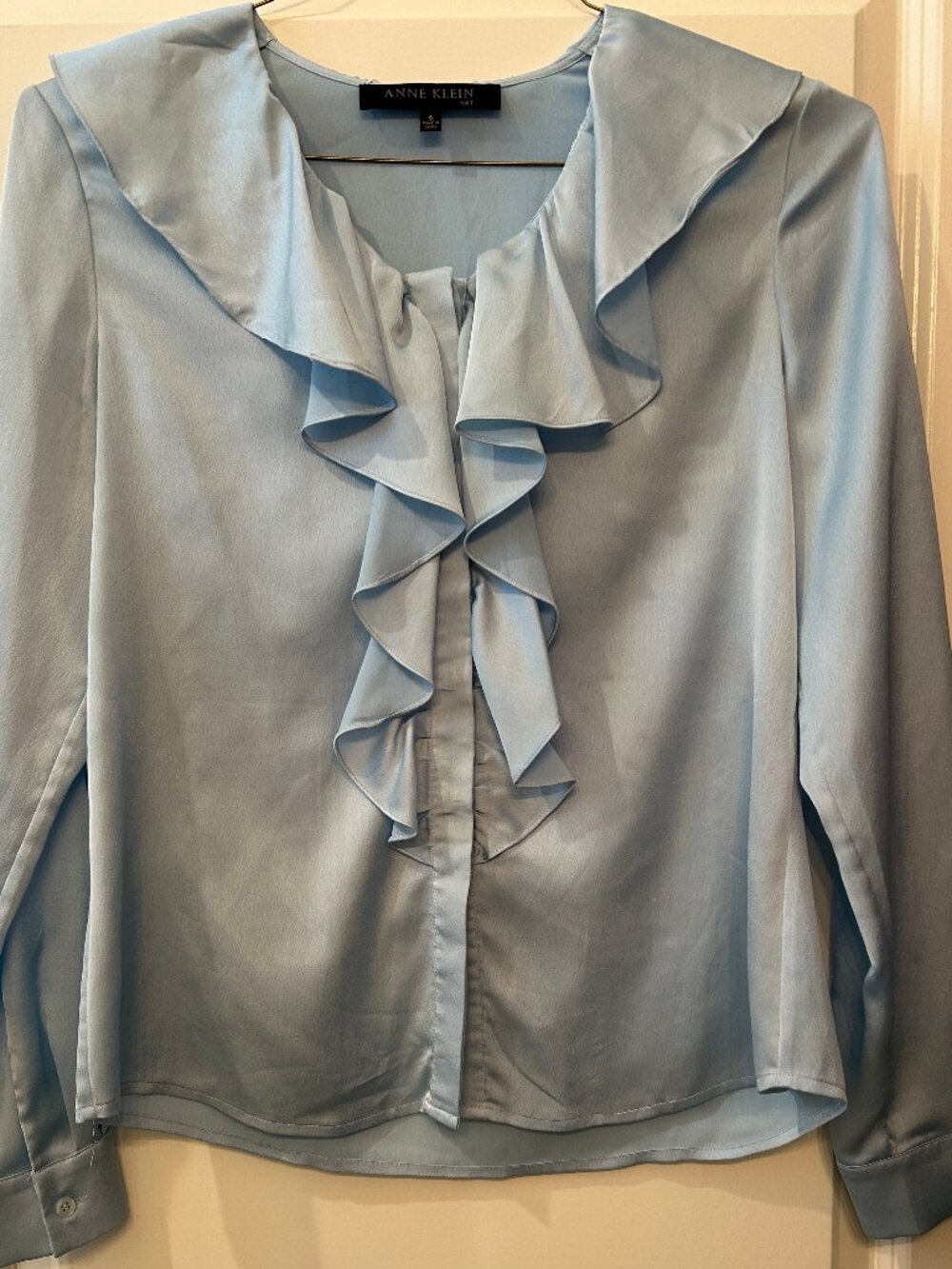 Anne Klein Women's Light Blue Ruffle Blouse, Size 6 Career Office Top